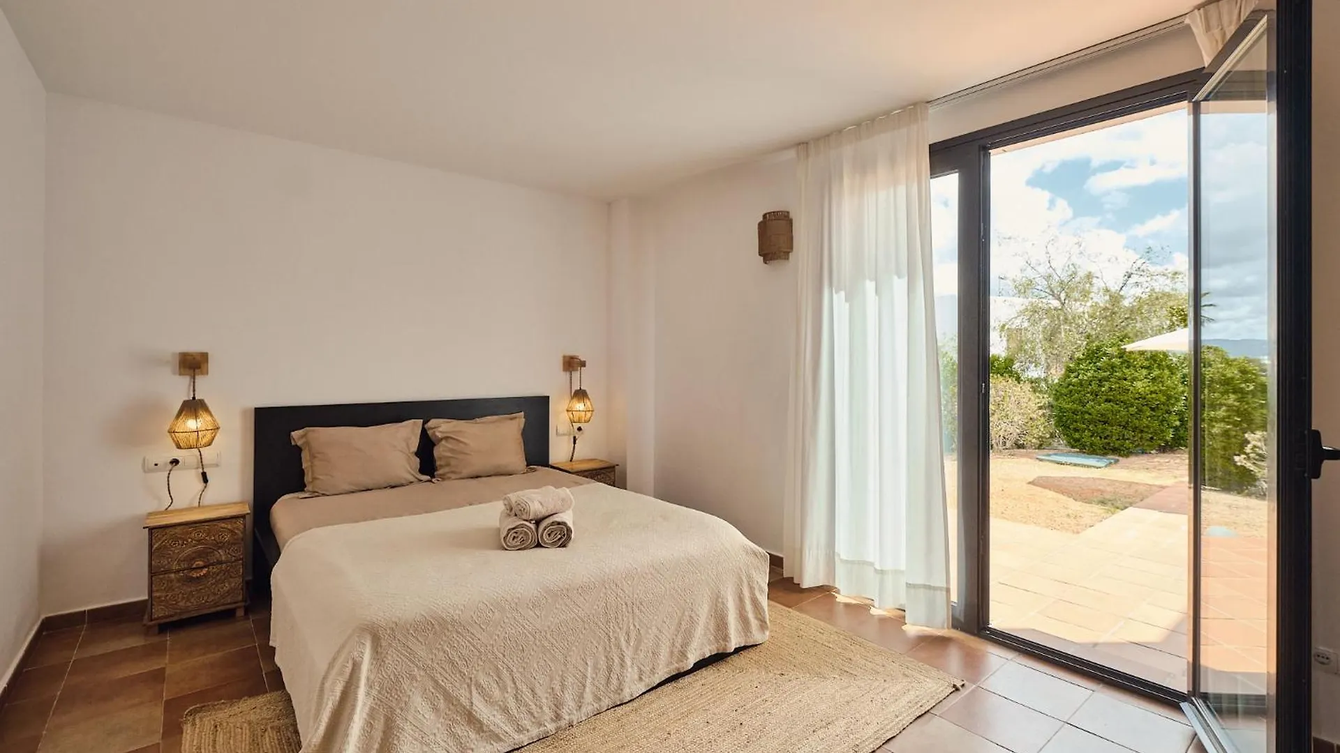 Luxe Villa Met Privezwembad - Sant Antoni View - Villa Oasis San Antonio  0*, San Antonio (Ibiza) Španělsko