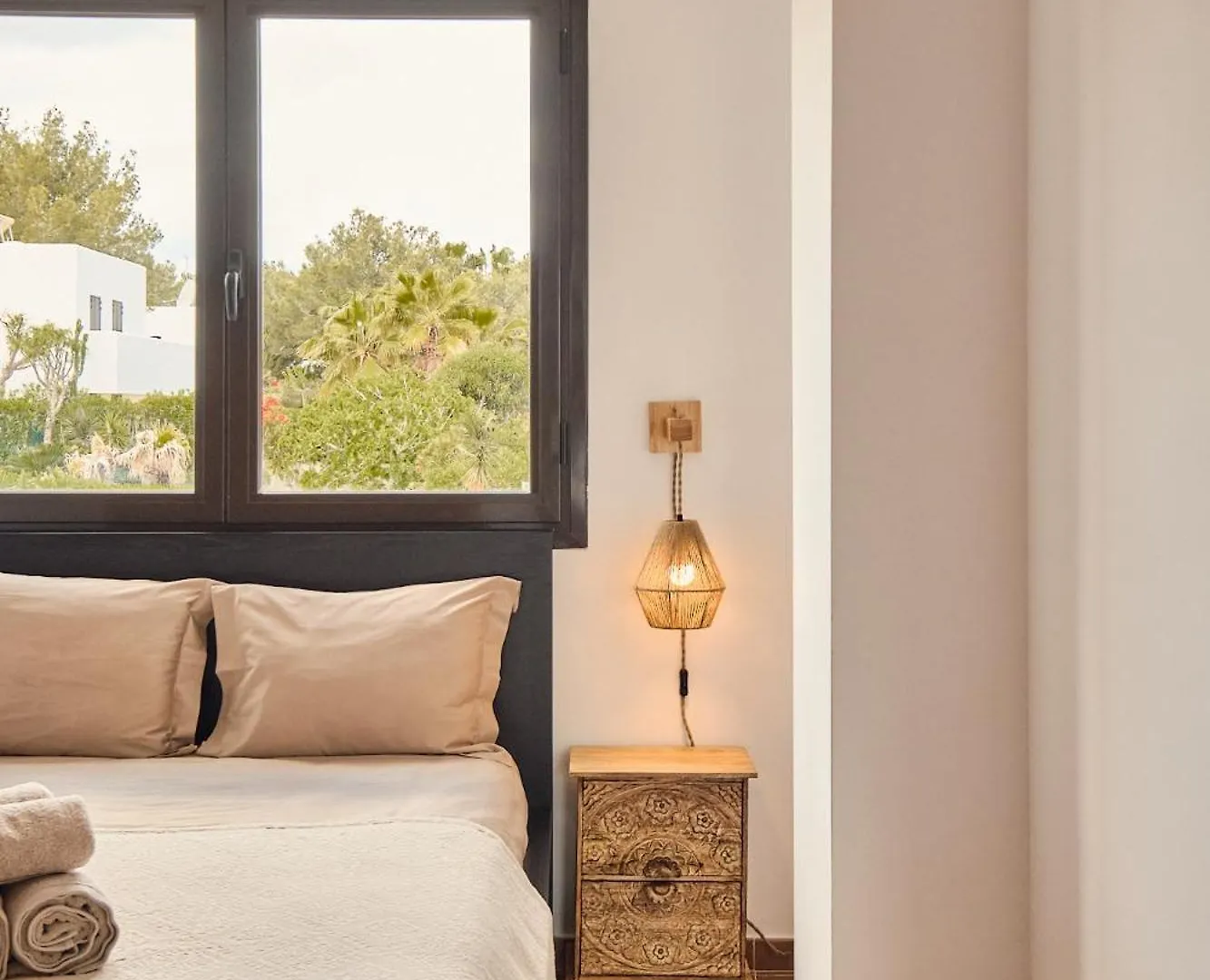 Luxe Villa Met Privezwembad - Sant Antoni View - Villa Oasis San Antonio   San Antonio (Ibiza)
