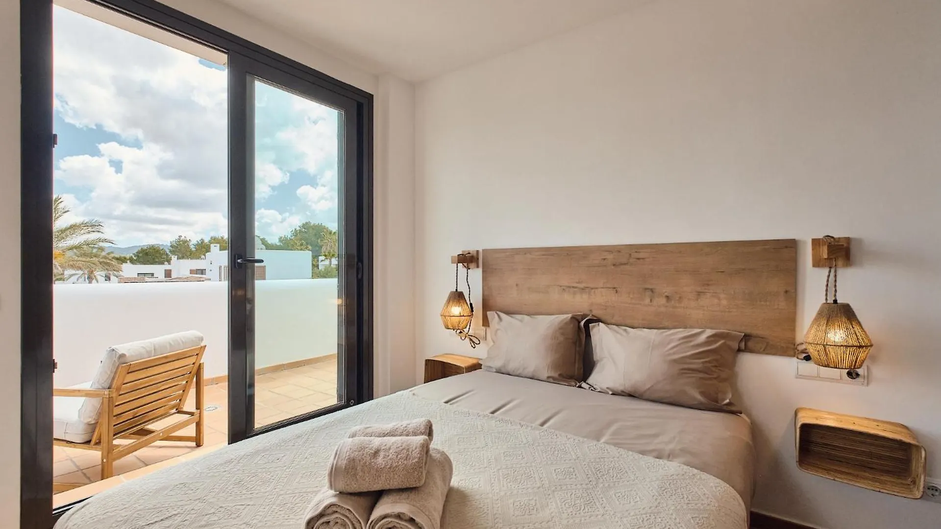 Luxe Villa Met Privezwembad - Sant Antoni View - Villa Oasis San Antonio
